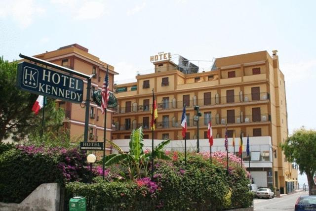 Hotel Kennedy SantʼAlessio Siculo 외부 사진